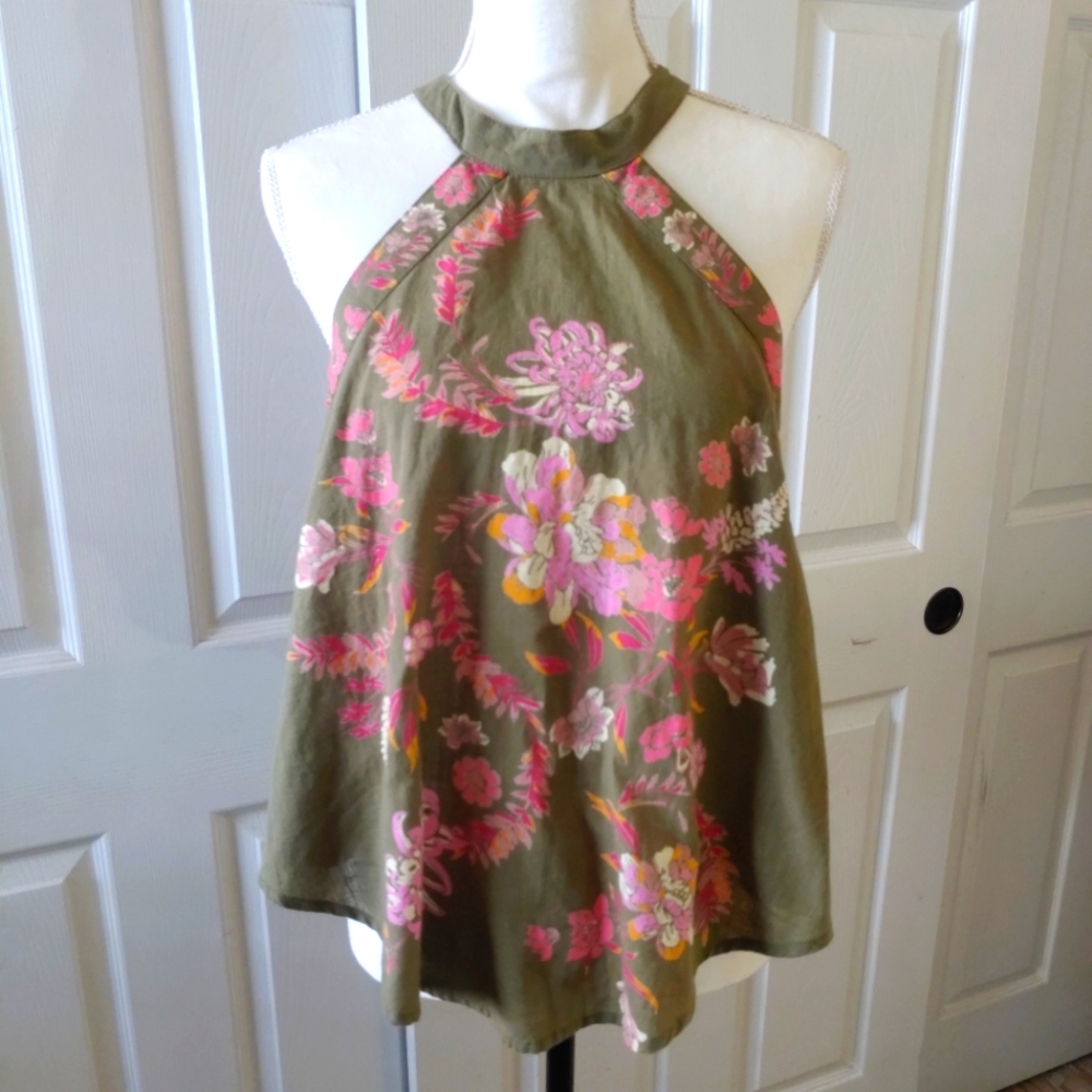 Free People Soft Army Green Pink Floral Print Top Women's Blouse Size Small NWT
